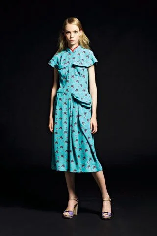 Look 16